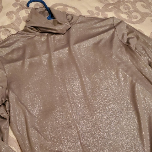 Turtleneck - Picture 3 of 3